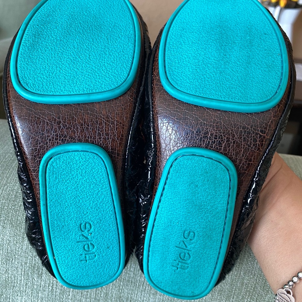 Tieks Obsidian Black Size 6 ❣️SOLD ❣️